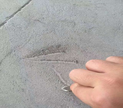 地坪起沙